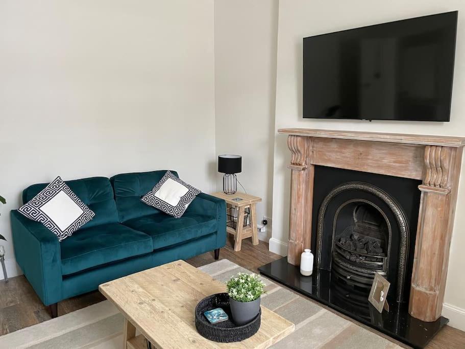 Traditional In West Kilbride Village Holiday home Seamill
