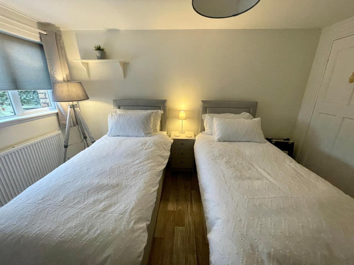 Holiday home Traditional In West Kilbride Village Seamill