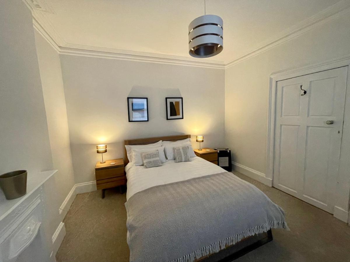 Holiday home Traditional In West Kilbride Village *